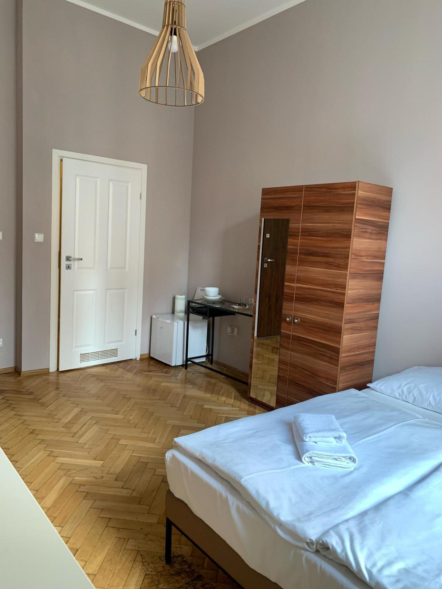 Apartament Gold Jasmine Daire Krakow Dış mekan fotoğraf